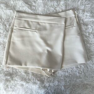 ZARA Elegant Cream Women's Skort